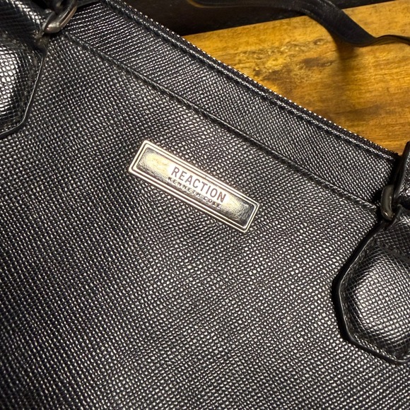 REACTION KENNETH COLE Black Leather Satchel Tote Handbag Purse - Picture 3 of 4
